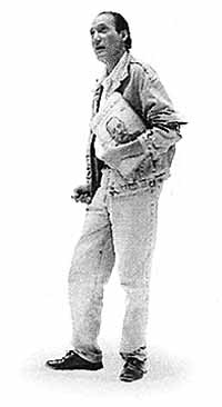 na01fo11.jpg (9796 bytes)