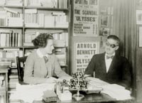 James Joyce con Sylvia Beach, la editora orginal del Ulises