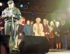 /fotos/20021022/notas/Na32fo02.jpg
