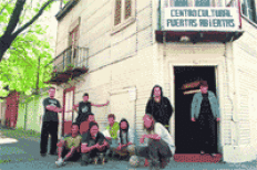 /fotos/no/20021024/notas_no/nota2.gif