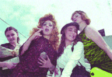 /fotos/no/20031009/notas_no/superpoderosas.gif