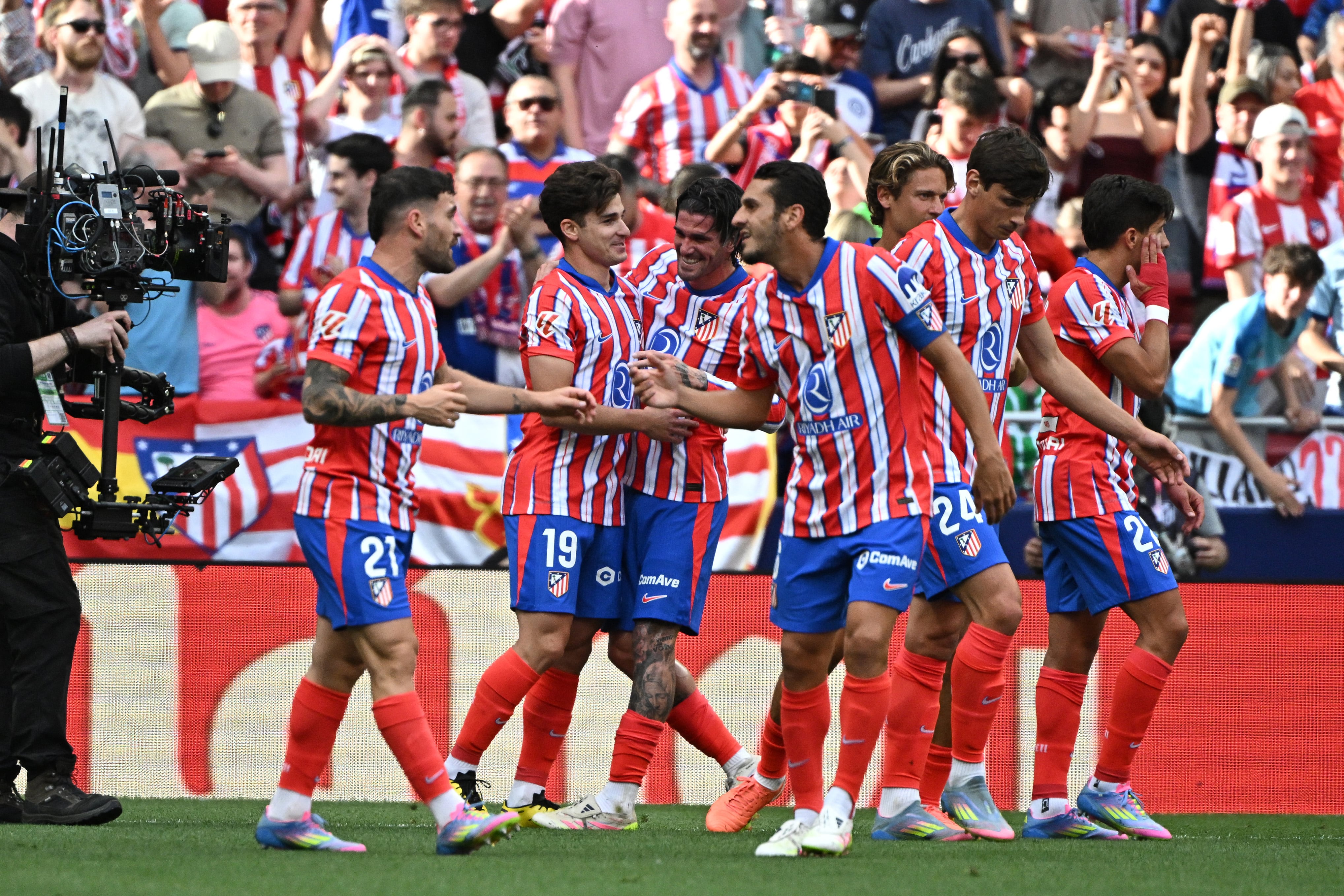 Julián, De Paul y Giuliano, titulares.