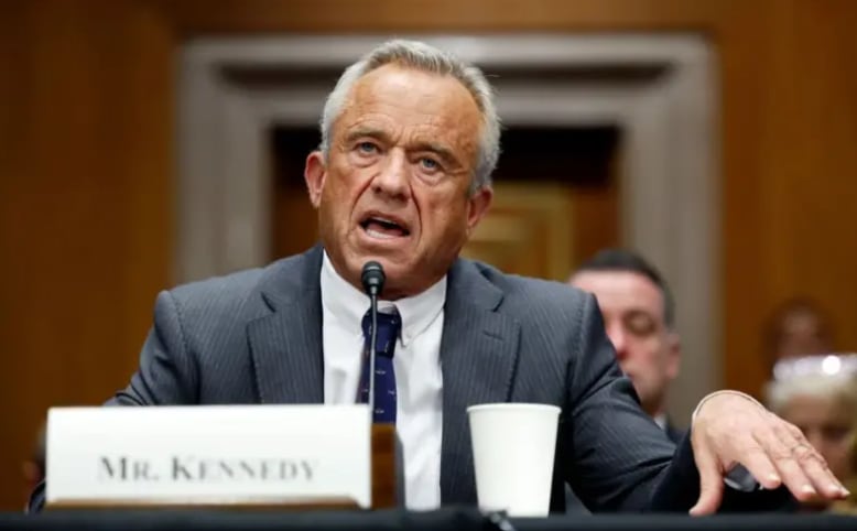Robert F. Kennedy Jr., de abogado ambientalista a factor de riesgo sanitario global.
