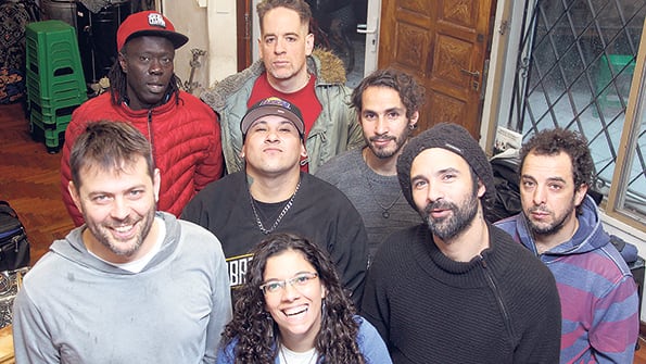 Vázquez junto a algunos de los músicos que participarán de Pan.