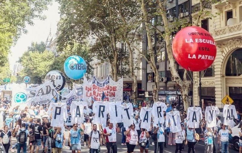 Los gremios acuerdan nuevos porcentajes, sujetos al porcentaje de inflación. 