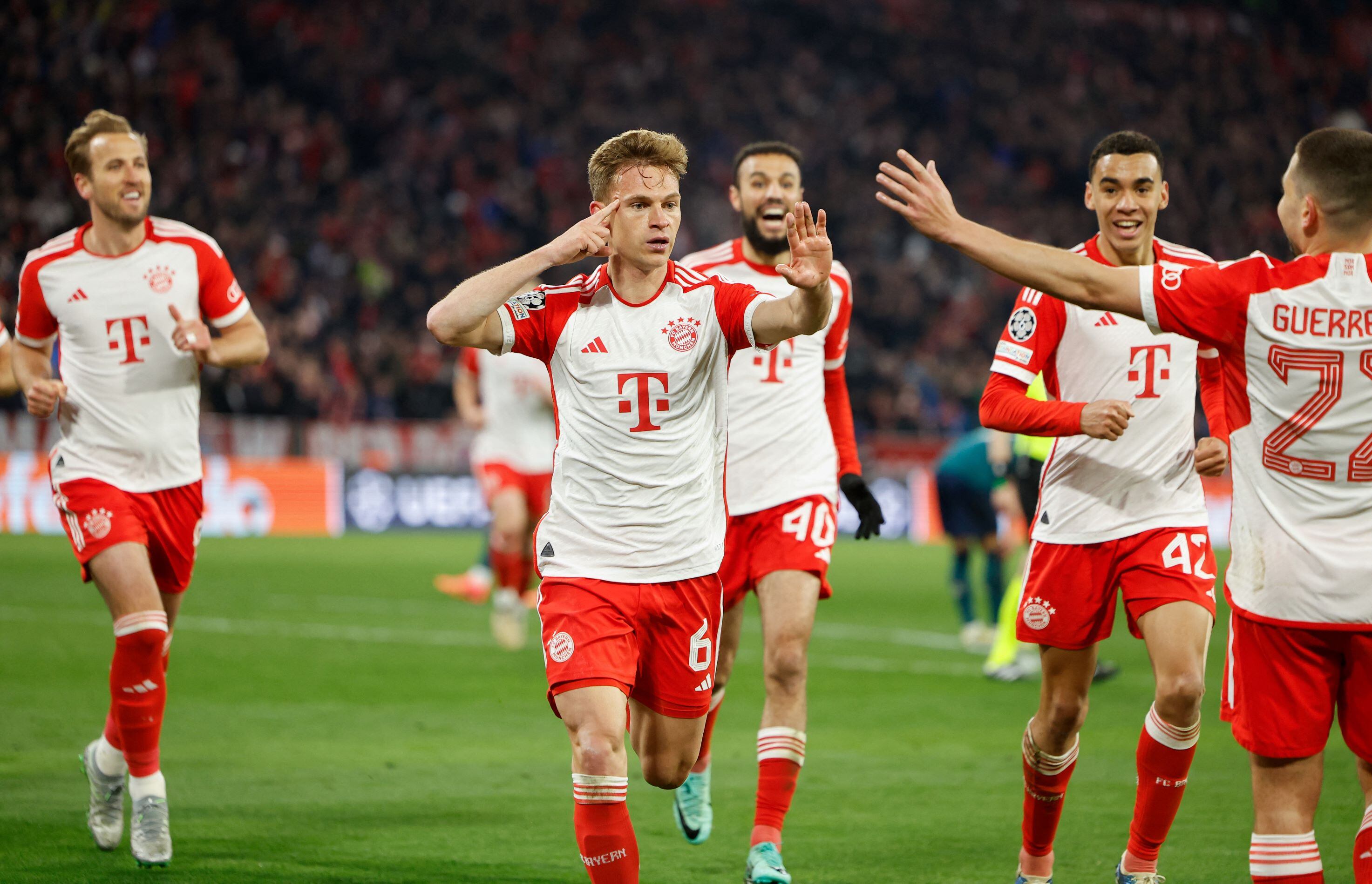 Kimmich celebrando el gol de la victoria