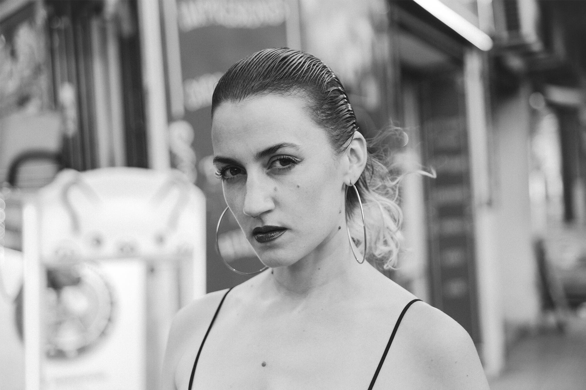 "En este disco decidí contar mi historia más profunda, esa que cuesta exteriorizar porque te expone", sostiene la MC.