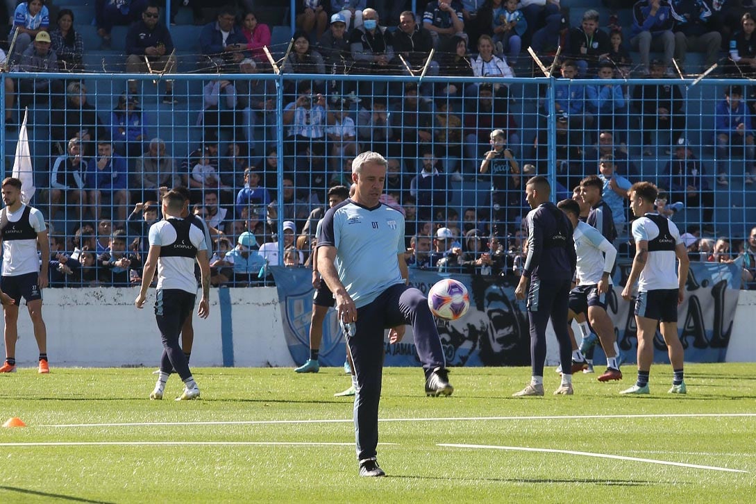 Lucas Pusineri, el conductor del sorprendente Atlético Tucumán