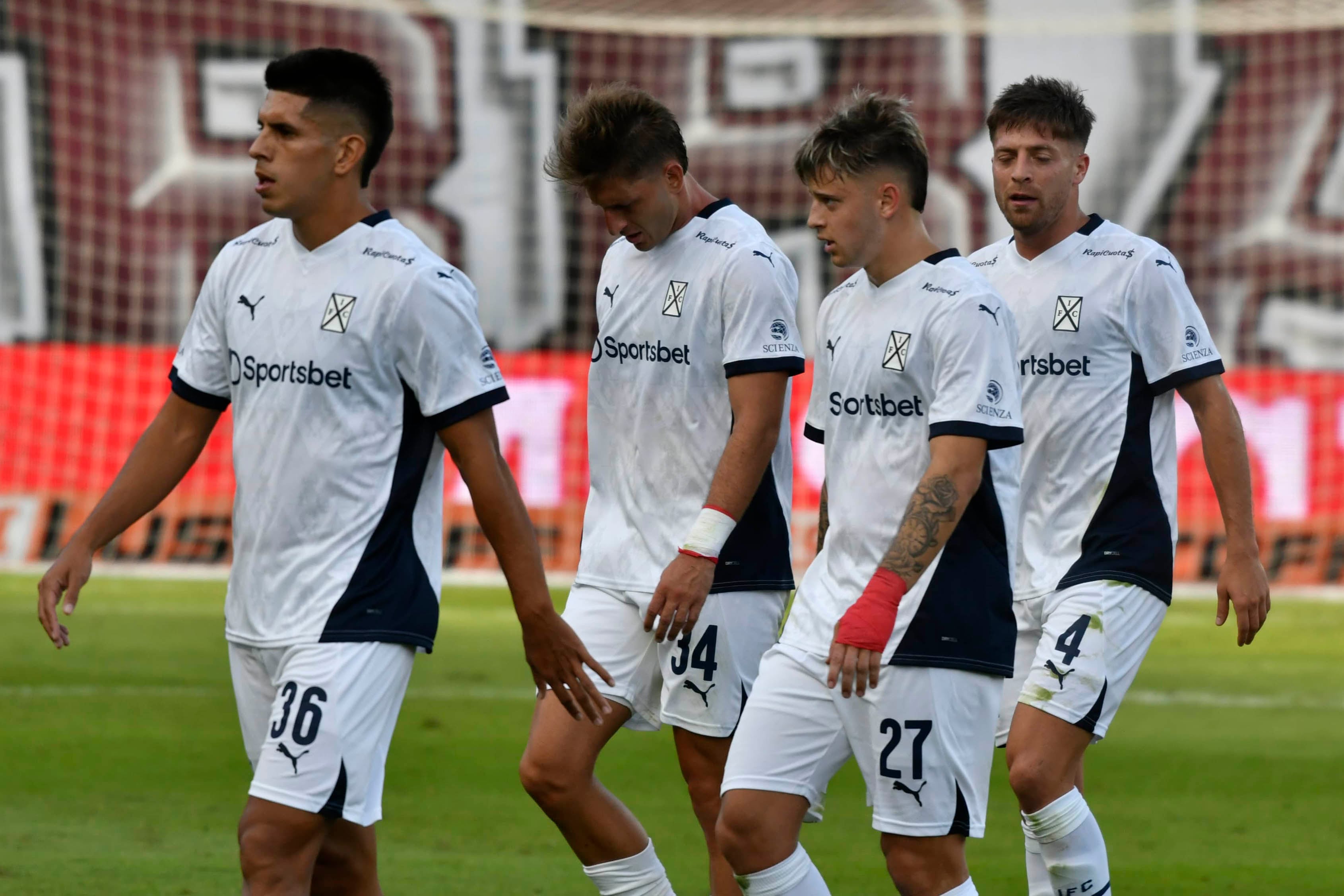 El Rojo tuvo un estreno fallido en Bolivia por la Sudamericana