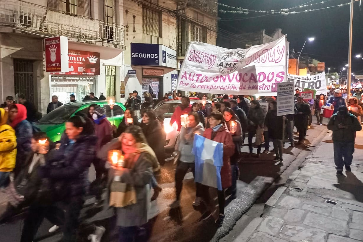 En medio de manifestaciones, Gerardo Morales aprobó la reforma constitucional  en Jujuy