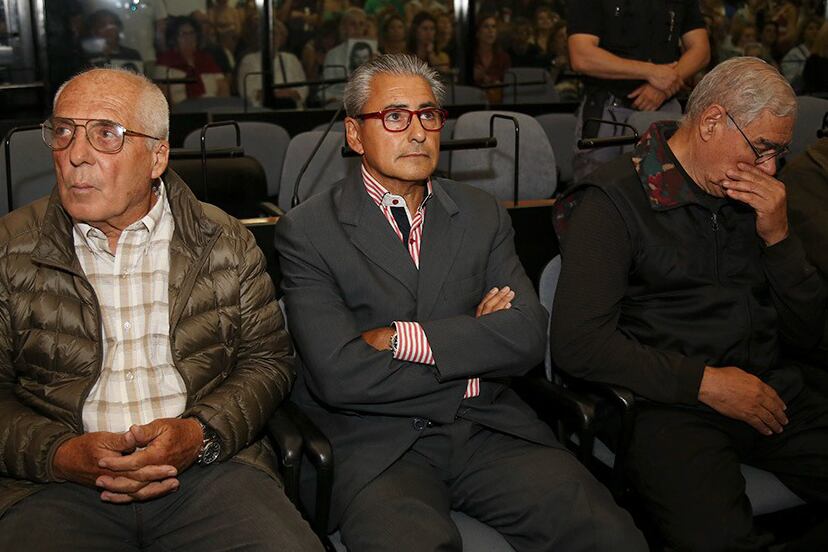 Gerardo Arráez, en el centro de la imagen