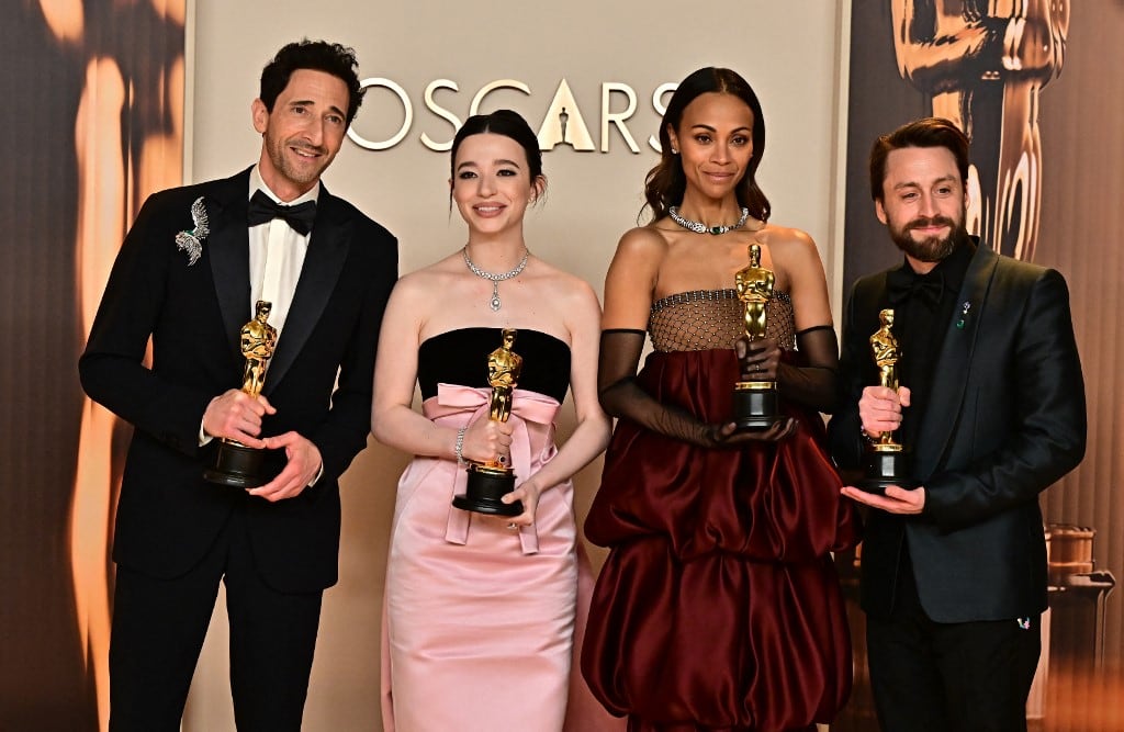Adrien Brody, Mikey Madision, Zoe Saldaña y Kieran Culkin, los mejores actores de la entrega 97 de los Oscar. 