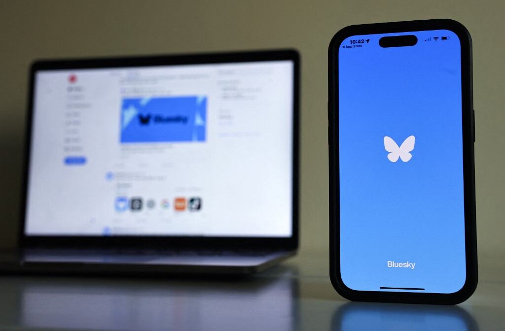 Bluesky entra a competir fuerte contra X. 