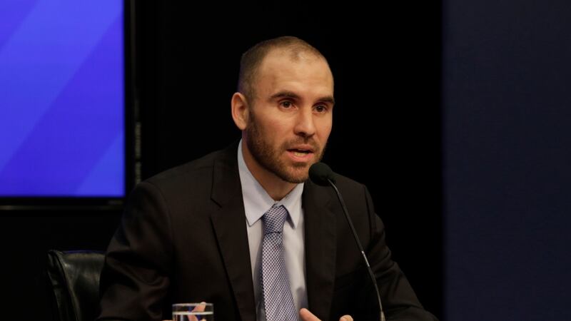 El ministro Guzmán reafirmó que "nuestro análisis de sostenibilidad de la deuda y se encuentra alineado con el del Fondo Monetario Internacional".