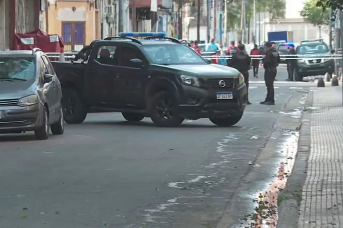 Un policía de la Ciudad mató a un hombre durante un intento de robo en La Boca