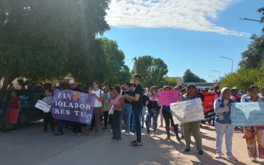 En Apolinario Saravia. 