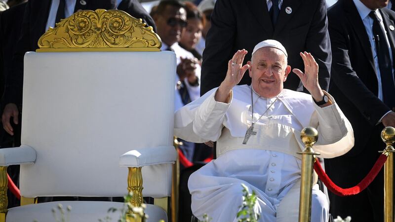 El papa Francisco recibió el alta médica y dejará el hospital este domingo.
