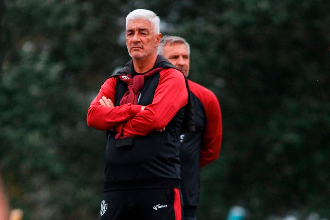 Omar De Felippe, el gran DT de Central Córdoba.