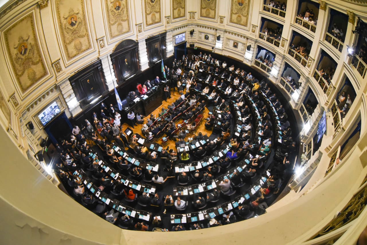 El lunes habrá doble sesión en la Legislatura. 