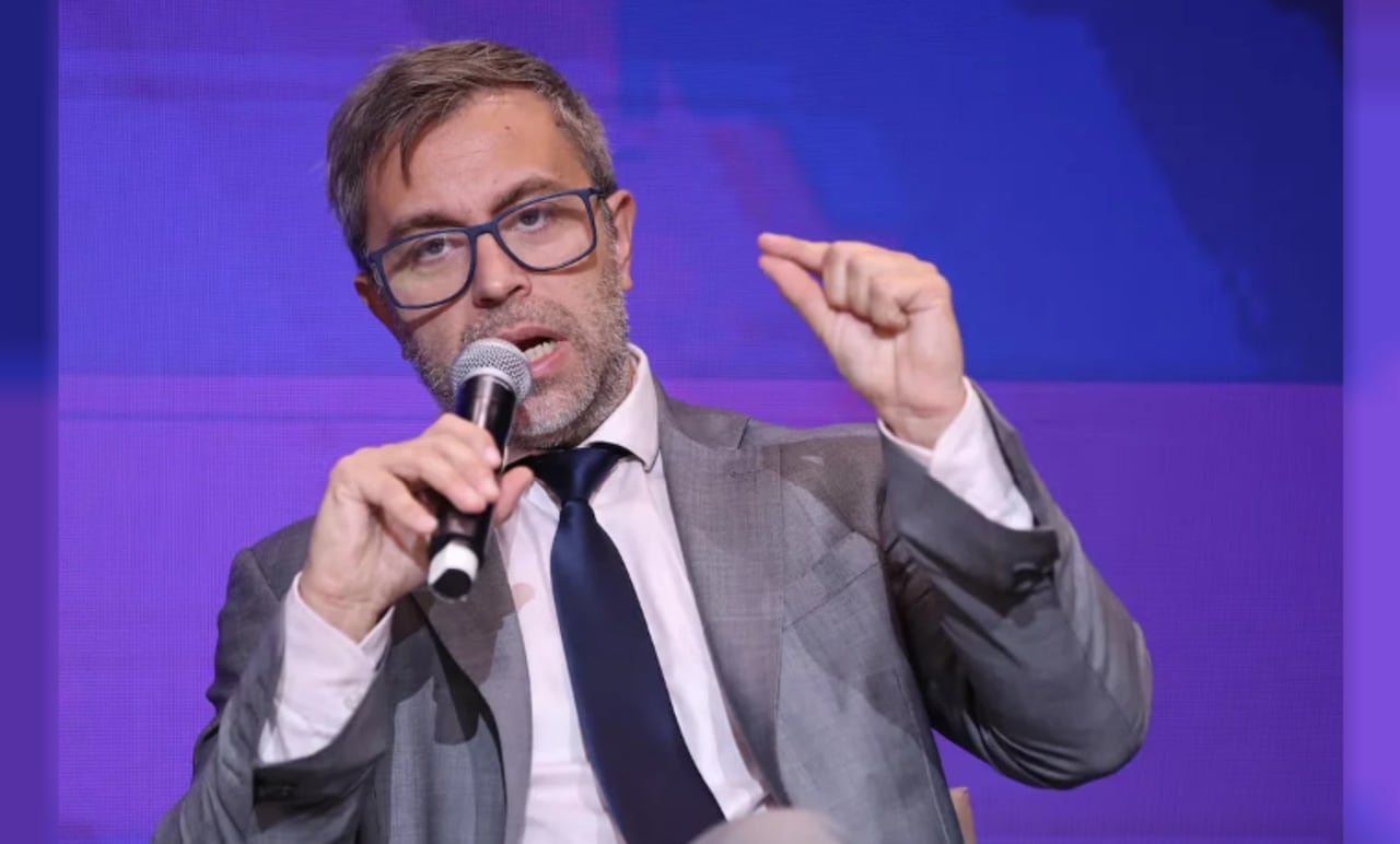 Federico Furiase:  “Lo importante es que el dólar así como sube puede bajar”. 