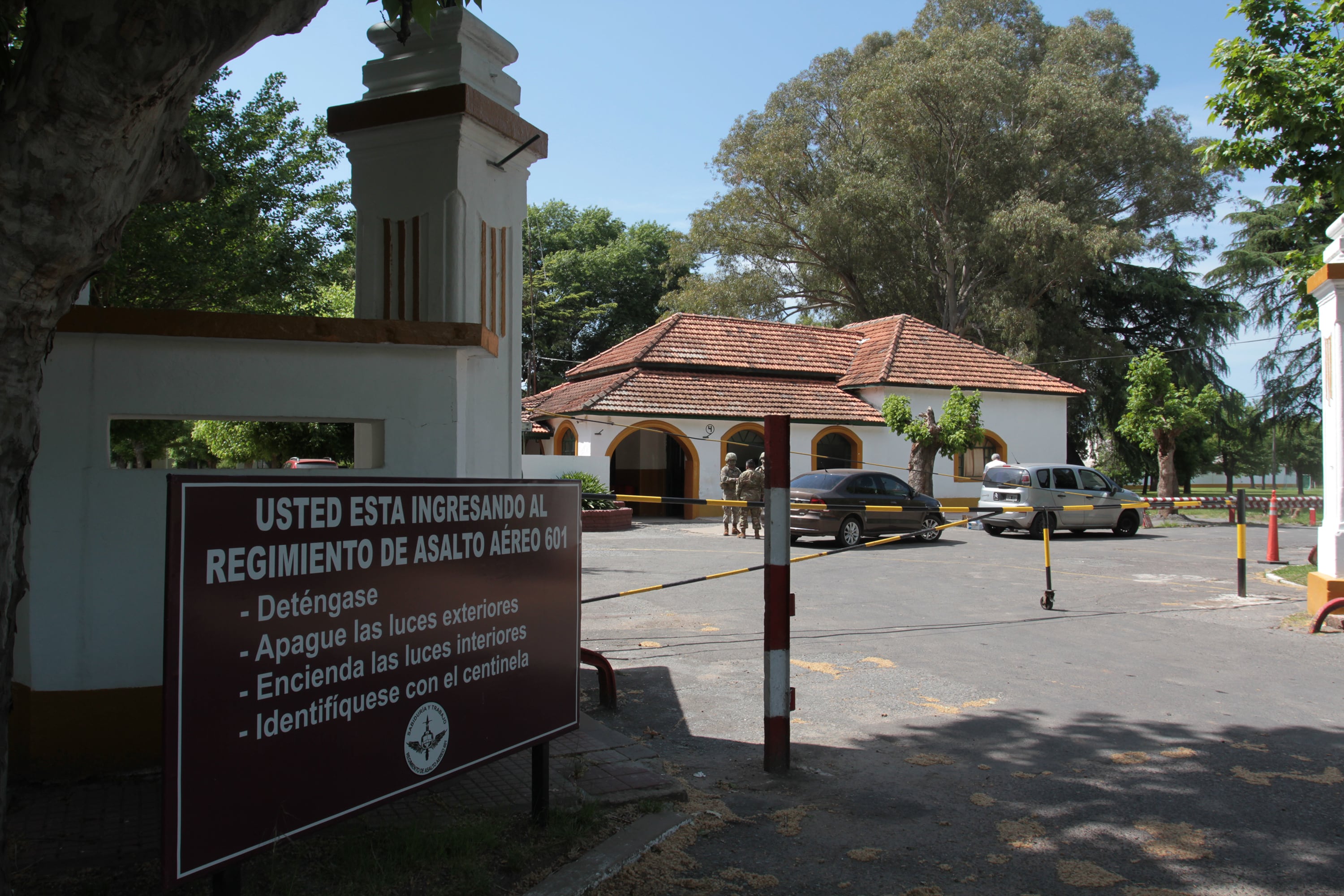 Gresca de represores en Campo de Mayo.