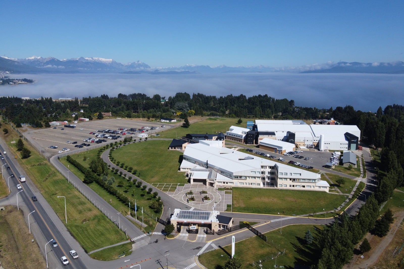 El Invap es una empresa estatal de prestigio internacional.