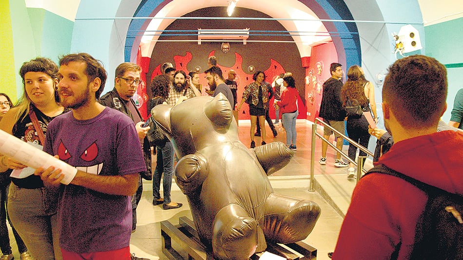 El público joven desbordó los salones del Centro Cultural Recoleta.