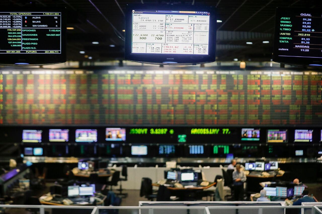 Las acciones energéticas estuvieron entre las más golpeadas.