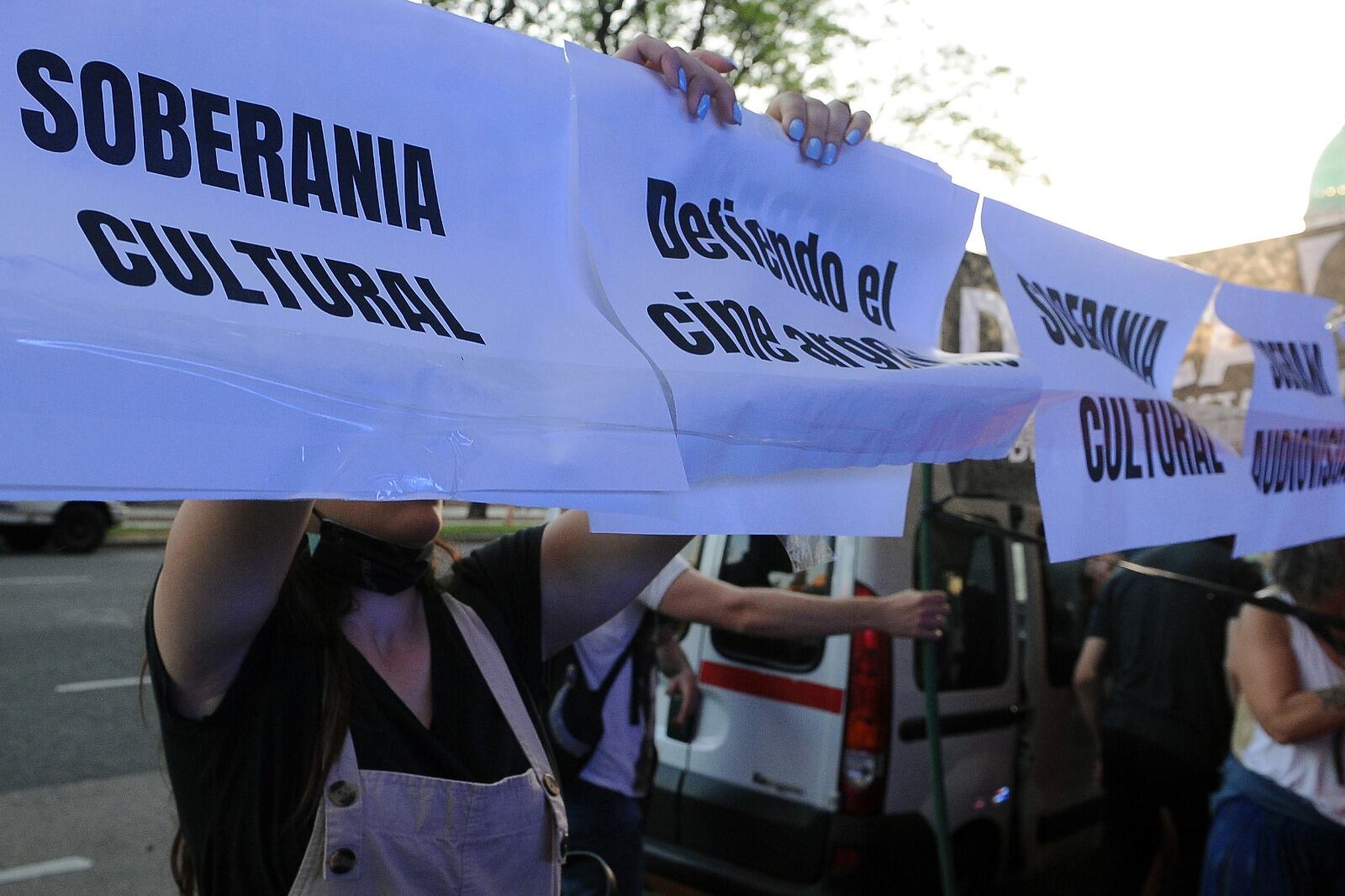 La convocatoria es a las 15 en Corrientes y Montevideo. 